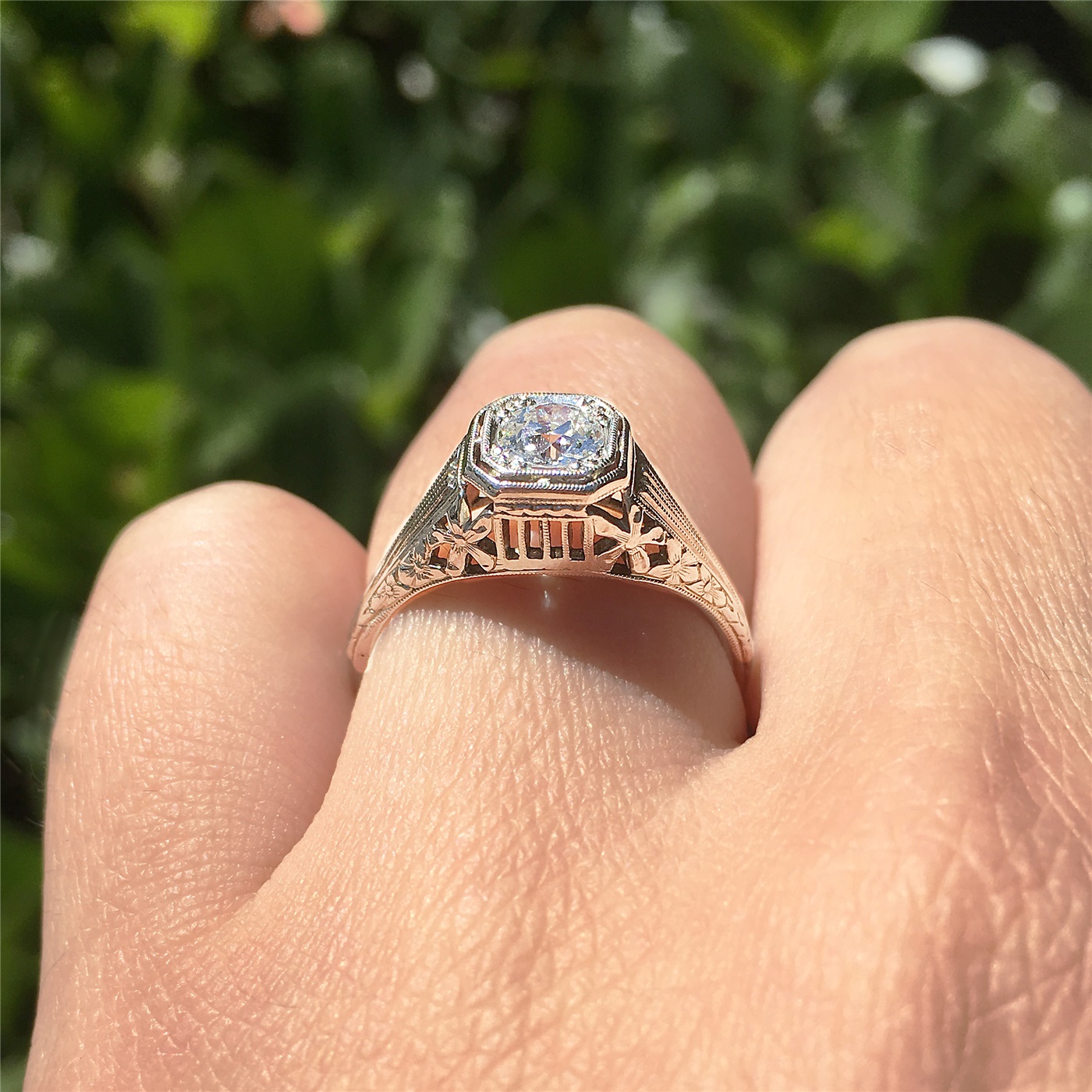 Are rings set with their original diamonds?
